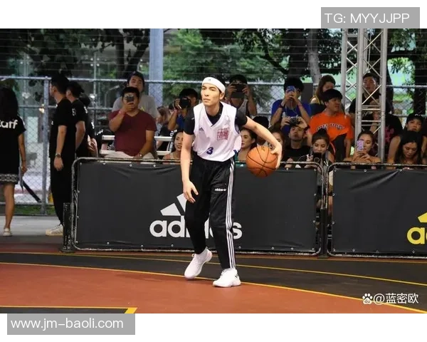 从足球场到篮球场 他是被篮球耽误的足球天才