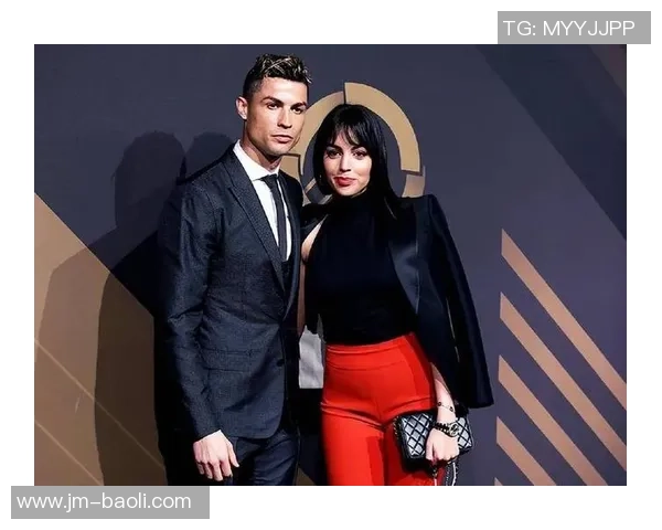 全球足球球星太太美貌与魅力排行 前十名揭秘 全球足球球星太太美貌与魅力排行 前十名揭秘